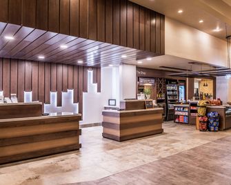 Hilton Garden Inn Bend - Bend - Salónek