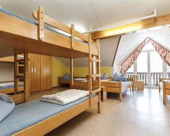 Jugendherberge Oberstdorf - Oberstdorf - Schlafzimmer