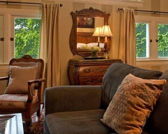 Beaufort House Inn - Asheville - Wohnzimmer