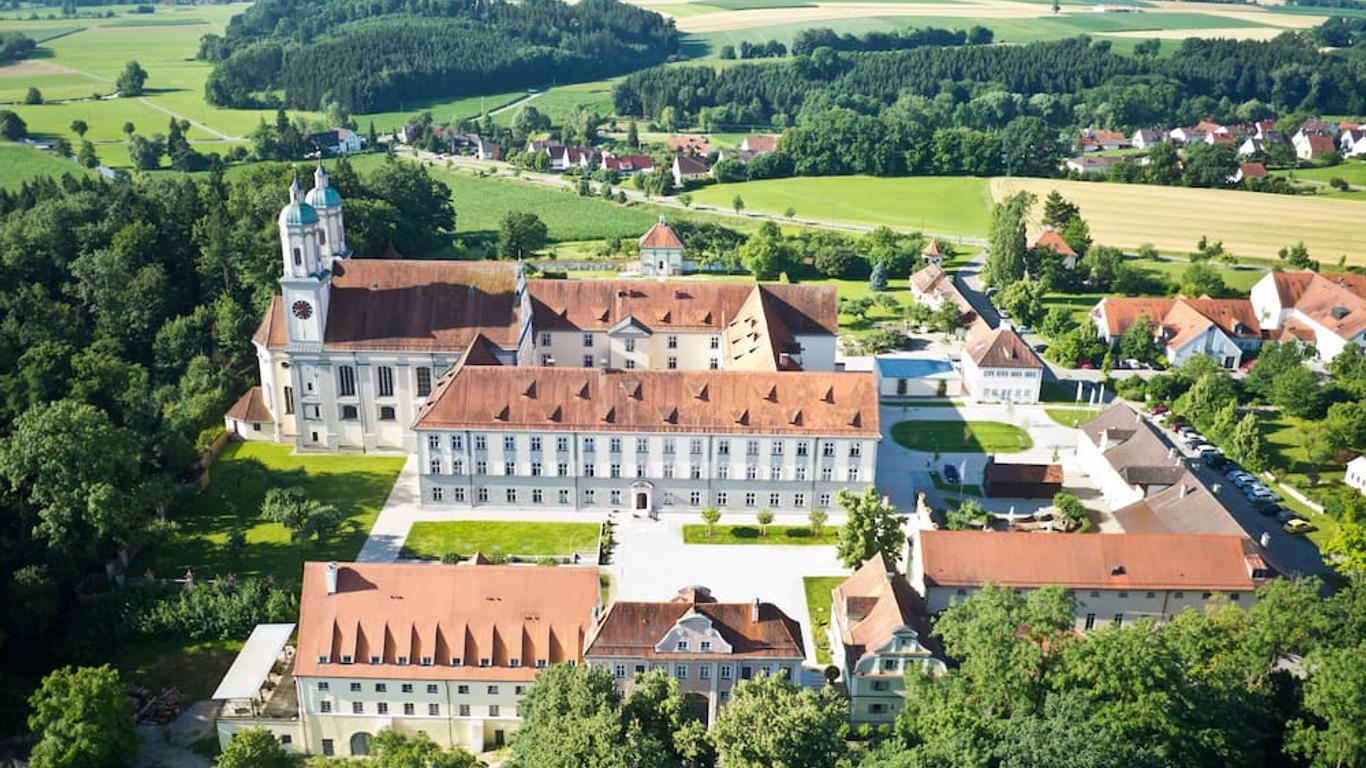 Hotel Kloster Holzen