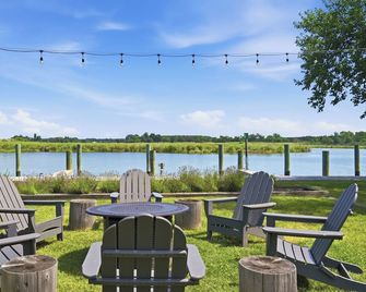 The Tilghman Island Inn - Tilghman Island - Patio