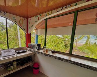 Hotel El Icaco Tortuguero - טורטוגוארו