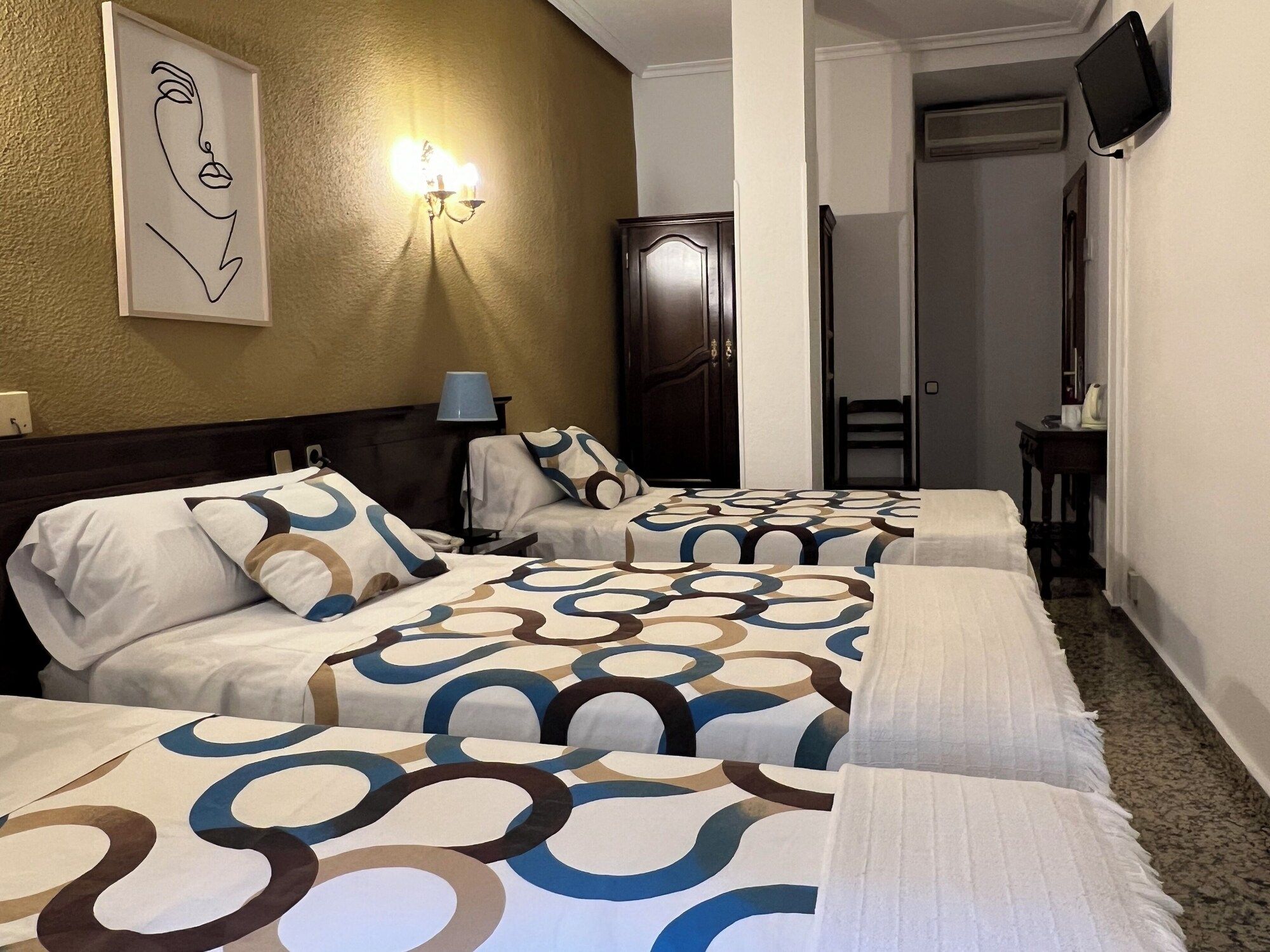 Hostal Sonsoles Madrid-Centro