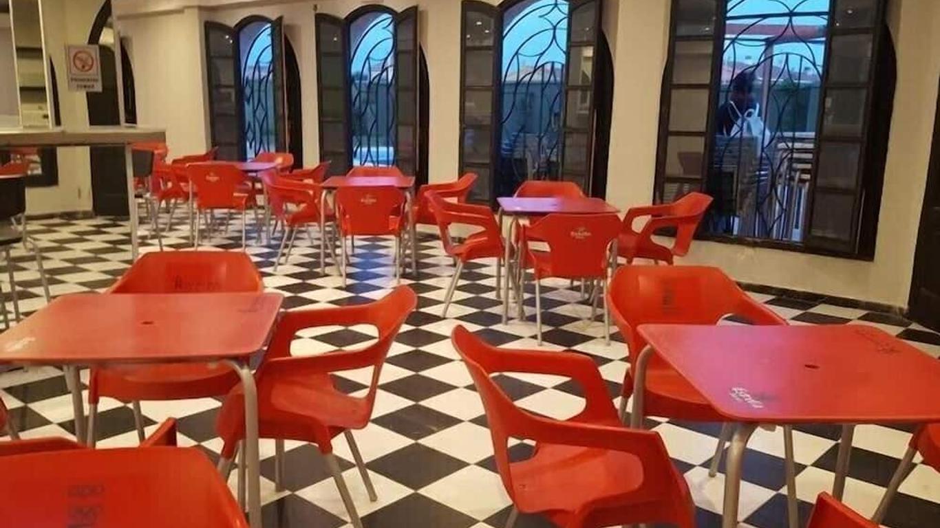 Hotel Castellverd