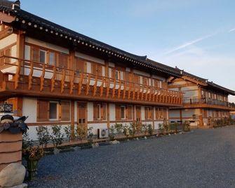GyeongJu Ran Han-ok - Gyeongju - Edificio