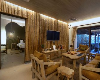 Barahi Jungle Lodge - Meghauli - Sala de estar