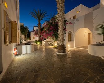Santorini Crystal Blue Boutique Hotel - Kamari