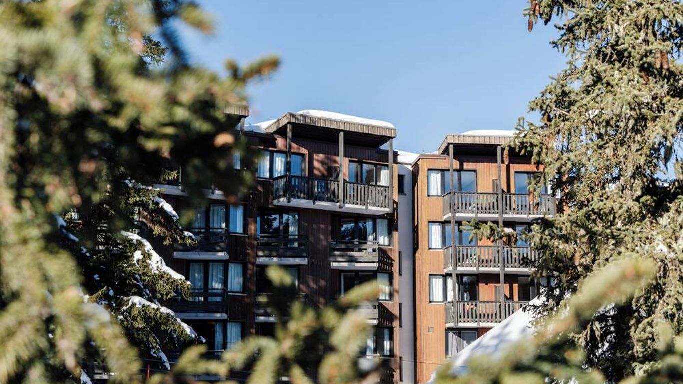 Lake Hotel Courchevel 1850