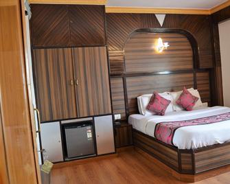 Hotel Sidharath - Shimla - Habitación