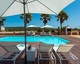Es Pas Formentera Agroturismo - Es Caló - Piscina
