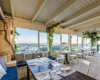 Pela Mare Hotel - Agia Pelagia - Εστιατόριο