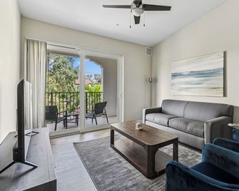 Kasa Hollywood Fort Lauderdale - Hollywood - Living room