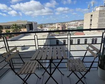 Private and secure Downtown apt - Tijuana - Balcony