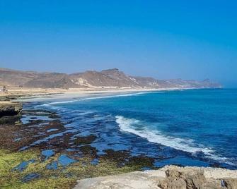 Gateway Salalah hotel apartments - Salalah - Beach