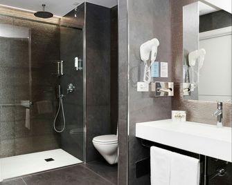 City Hotel & Suites - Foligno - Makuuhuone