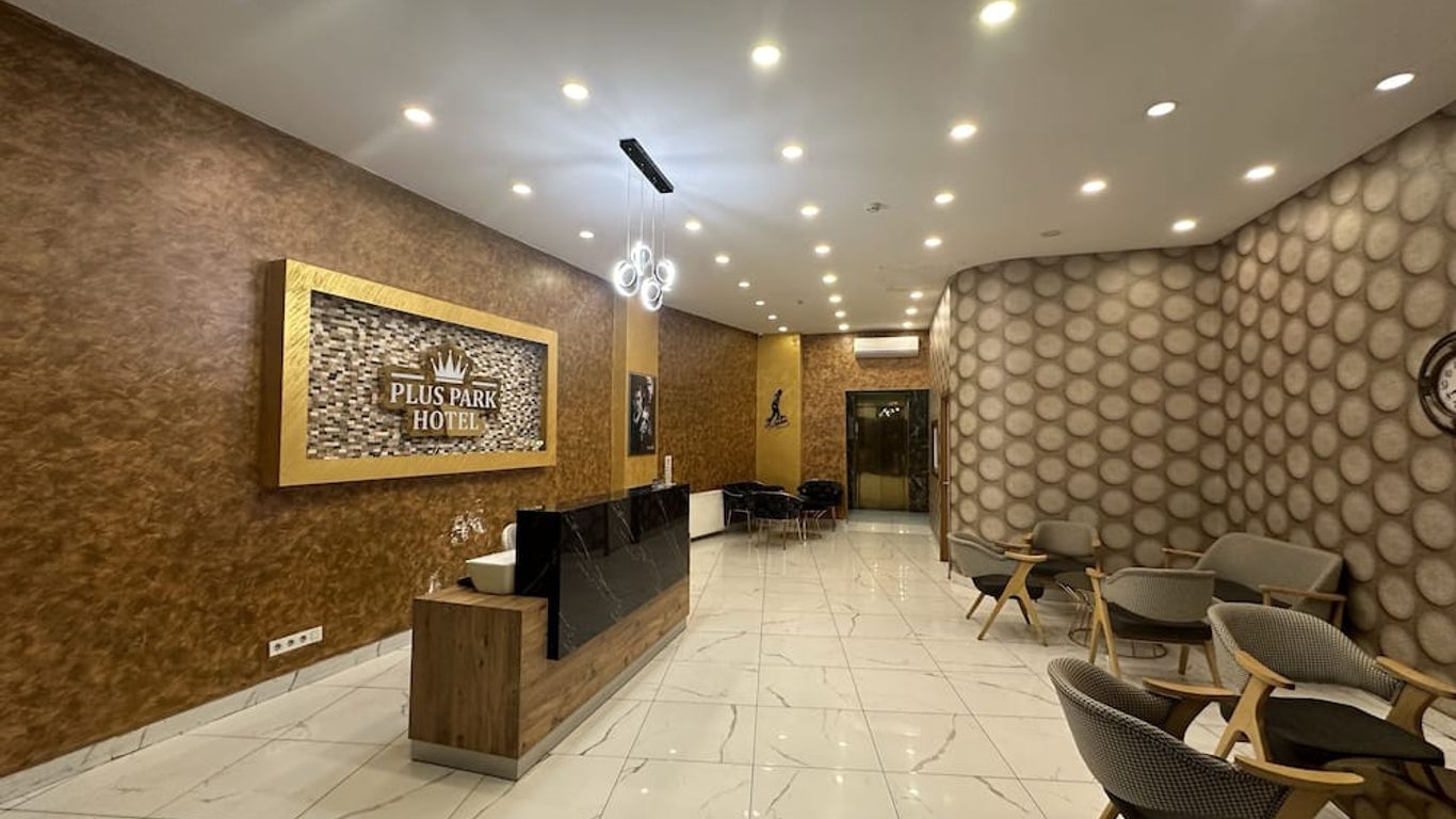 Plus Park Suite & Hotel