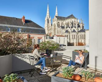 ibis budget Cholet Centre - Cholet - Gebouw