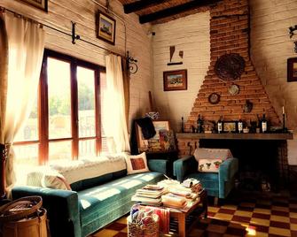 La Paleta del Pintor Hosteria - Tilcara - Sala de estar
