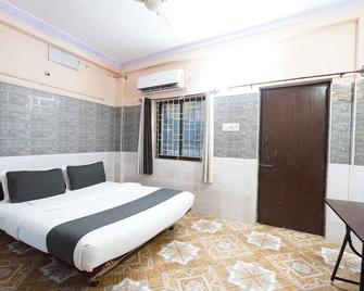 Royal Park - Vellore - Bedroom