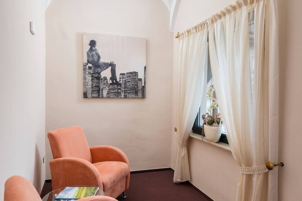 Hotel Straubs Schöne Aussicht - Klingenberg am Main - Zimmerausstattung