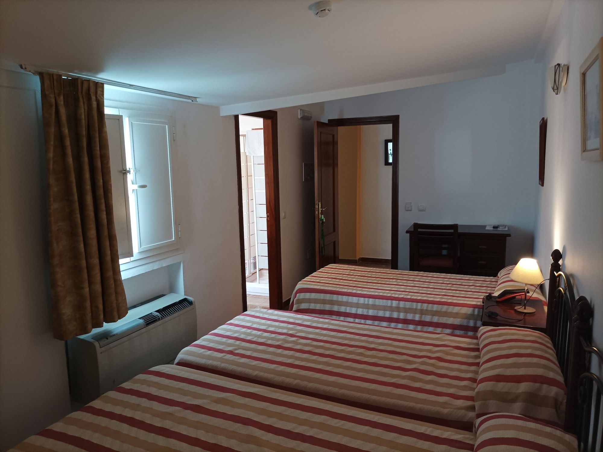 Hostal San Cayetano - Ronda - Schlafzimmer