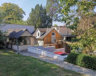 Krähennest - Heringsdorf - Budova