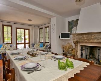 Belvilla By OYO Sassetta 2 Castagno - Donoratico - Comedor