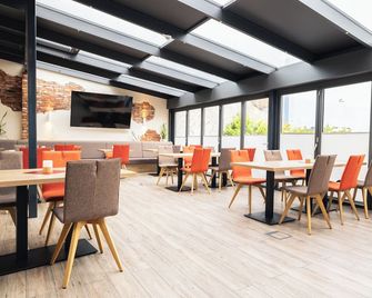 home Hotel - Вільгельмсгафен - Ресторан