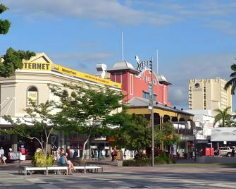 Central Plaza Apartments - Cairns - Vista exterior