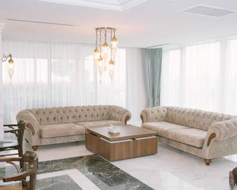 Burgaz Izer Hotel - Lüleburgaz - Living room