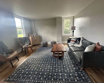 Farmhouse with Natural Springs - Armagh - ห้องนั่งเล่น