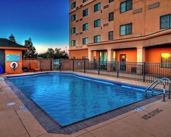 Courtyard by Marriott Midland - Midland - Zwembad