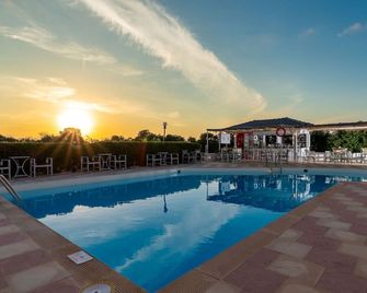 Anemos Inn by Estia - Kokkini Hani - Bazén