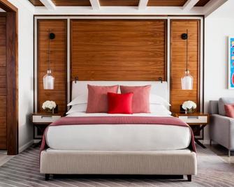 The Ocean Club, A Four Seasons Resort, Bahamas - Nassau - Bedroom