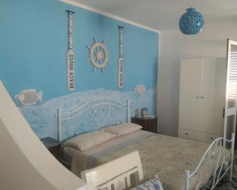 Sofia - Castro (Italië)