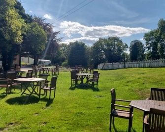 The Old Mill Inn Brodie - Forres - Patio