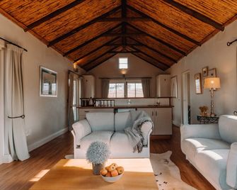 South Hill Guesthouse - Botrivier - Sala de estar