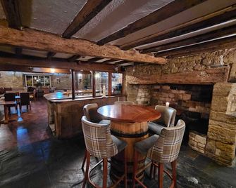 College Arms - Stratford-upon-Avon - Bar