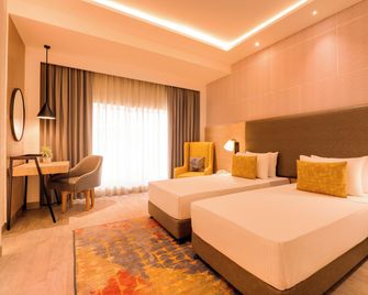Lemon Tree Hotel, Chandausi - Sambhal