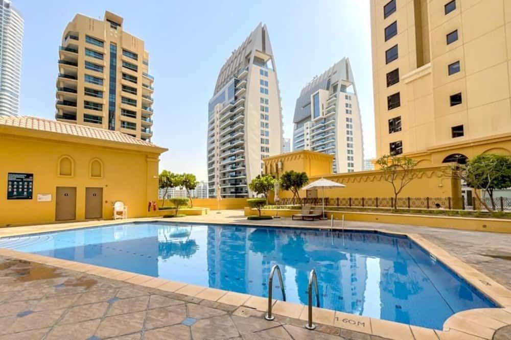 Royal Beach Residences - Dubai - Pool