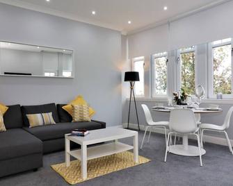 Signature - Greenlees Clubhouse - East Kilbride - Living room