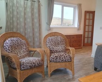 Loch Erisort House - Mangersta - Living room