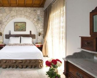 Alacati Kostem Hotel - Special Category - Alacati - Habitación