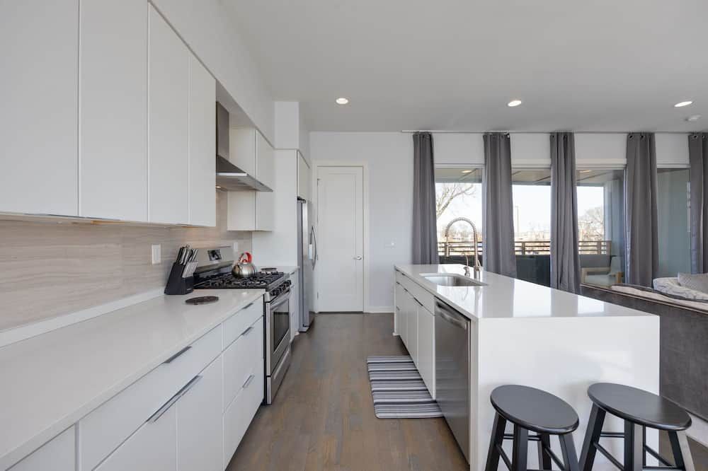 Nashville Notes - Sleeps 8 - Mins to Broadway! - נאשוויל - מטבח