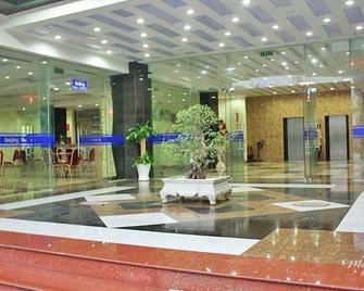 Beijing Hotel Vinh - By Bay Luxury - Vinh City - Ingresso