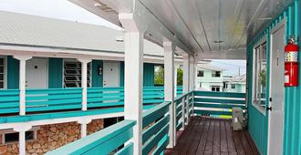Two Turtles Inn - Georgetown - Balcony