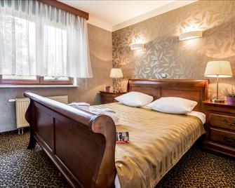 Hotel Diament Vacanza Katowice - Siemianowice - Siemianowice Śląskie - Bedroom