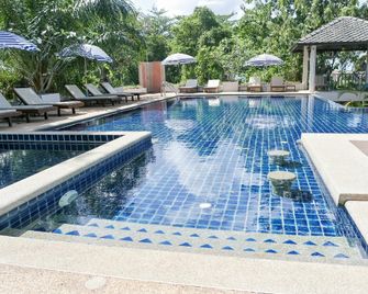 Soontreeya Lanta - Koh Lanta - Piscine