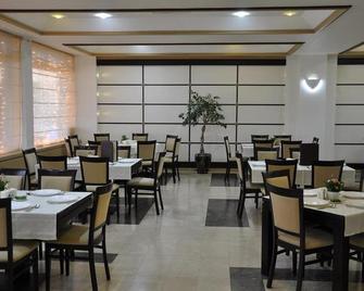 Hotel Nova - Târgovişte - Restaurant