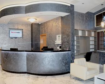 The Lion & Key Hotel - לונדון - דלפק קבלה